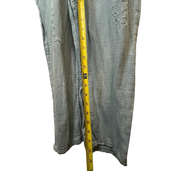 Free People Distressed Linen
Bib Overalls Chambray Cropped Boho Relaxed Fit SZ S - Picture 11 of 15